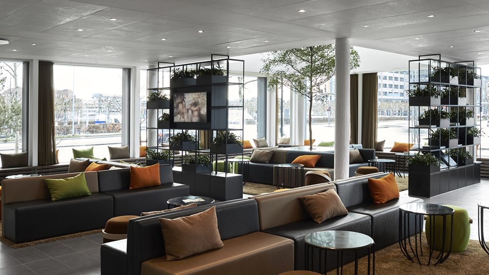 Wakeup Copenhagen | The lobby at the Wakeup hotel in Bernstorffsgade